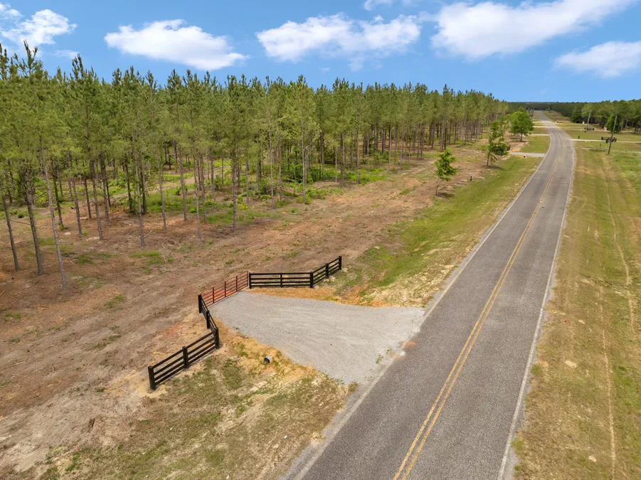 25 DJI 20240430140228 0134 D