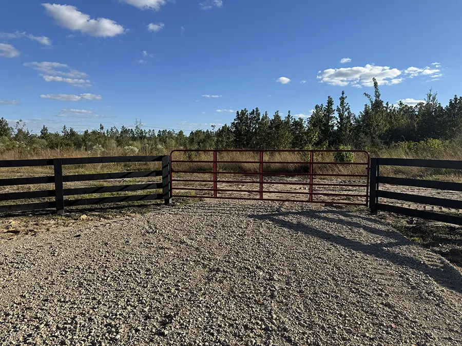 Magnolia Point Gate 5